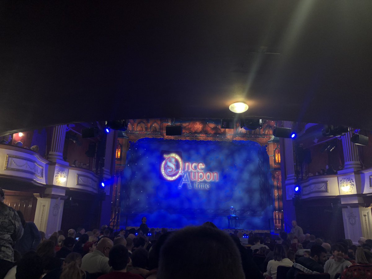 @New_Theatre another great show put on today by the funny and talented cast and production team of #BeautyAndTheBeast #Cardiff @MikeDoyleComedy you had us in stitches yet again and @gareththomas14 your a star 🌟