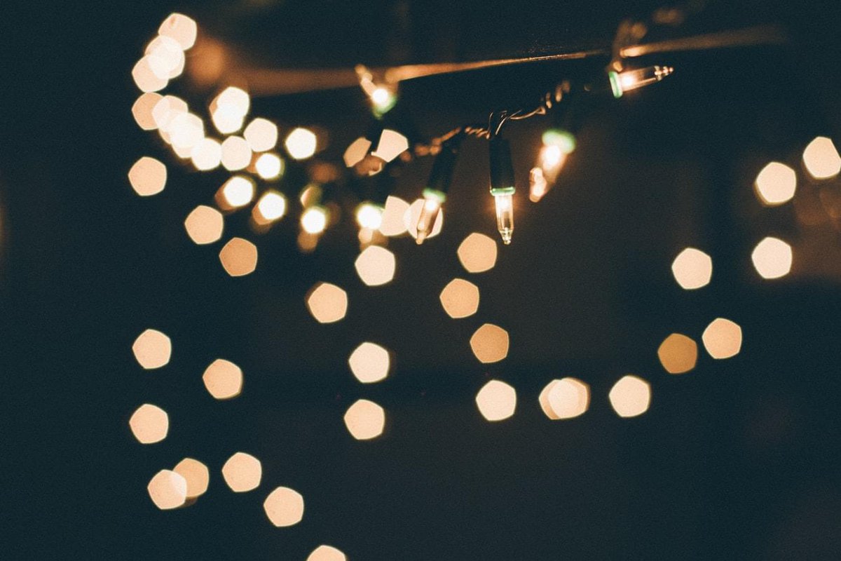 oracledobrasil's tweet photo. Nosso desejo é que neste dia que você possa estar ao lado de familiares e amigos, pessoas que transformam a sua vida todos os dias. Boas festas! https://t.co/8buZ68js0d
