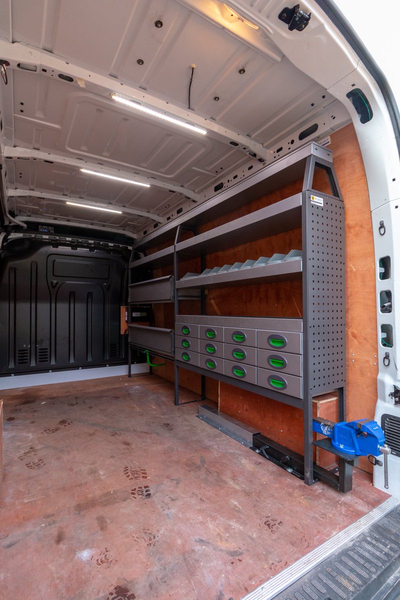 VanLineNI's tweet image. This Vauxhall Movano for Ards and North Down council was in to get our new design System Edstrom racking installed with a 1000w inverter and LED strip lighting.

Photo gallery link - ht.ly/1zZi30n4Gix 

#systemedstrom #edstrom #vauxhall #movano #vanracking #inverter