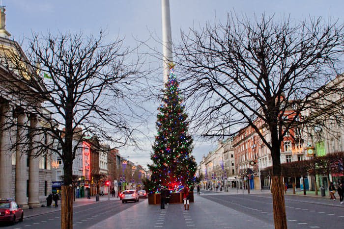 RedWatchful's tweet image. Dublin Xmas trees and a funny Rudolph, the Red-Nosed Reindeer car we've found in the streets during this day. 🧡🇮🇪💚 #IrishXmas #IrishMam