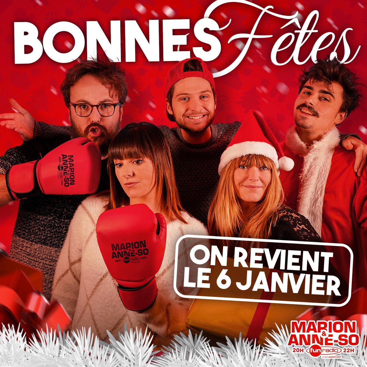 ThibaultCaubel's tweet photo. Joyeux Noël 🎄🎁 Si le repas est chiant ou si vous êtes solo ce soir on a pensé à vous : Best-Of de @MarionEtAnneSo 20h/22h sur @funradio_fr #LeNightShow 😘😘😘😘 https://t.co/7mPflLVX94