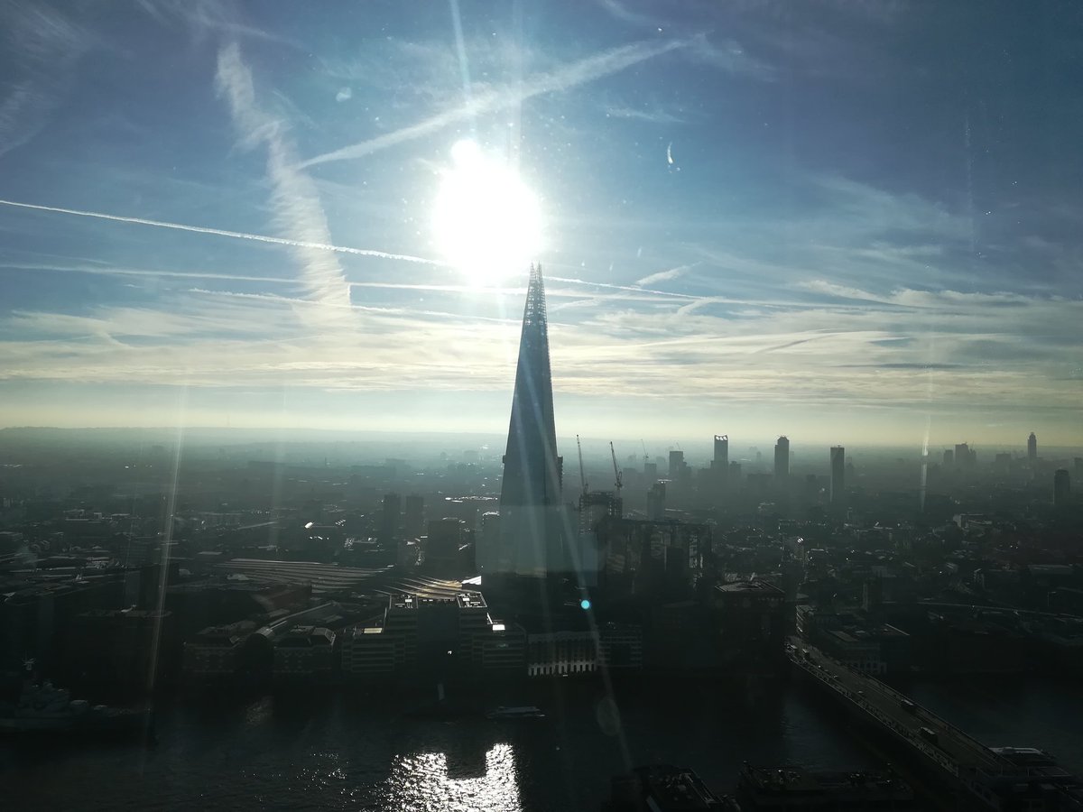 ispyprettyplcs's tweet image. A beautiful day to enjoy gorgeous city views for free! @SG_SkyGarden #London4free #ChristmasEve #Travel