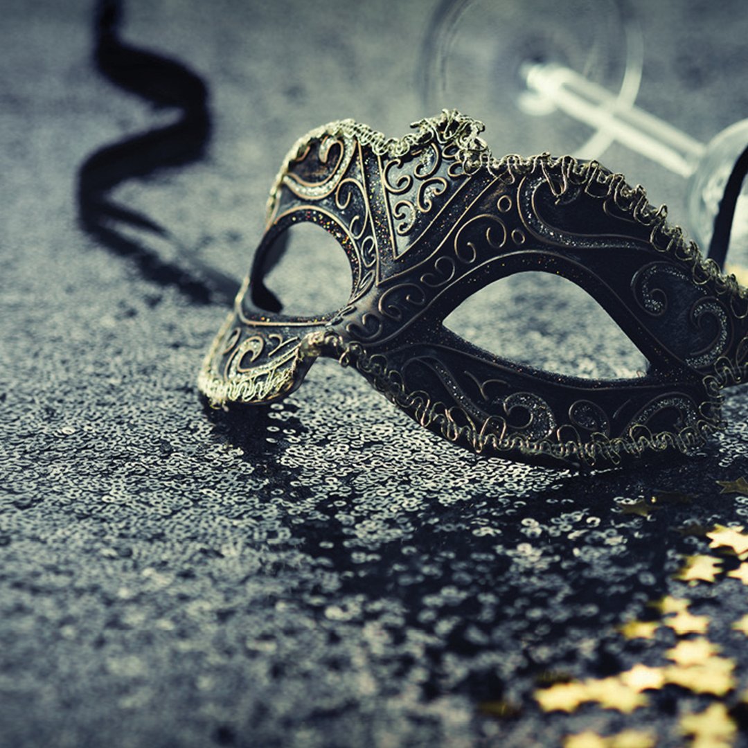 SLSBeverlyHills's tweet photo. Join us on #NYE for The Bazaar’s Spanish Masquerade &amp; delight in Such Lovely Soirees. Masks on as you step into a world of whimsy. Enjoy an endless array of entertainment &amp; oddities to spark your imagination. https://t.co/ON1Y1szLrX
#BazaarLA | @Bazaarbyjose | @chefjoseandres https://t.co/D5ZHtOqNRW