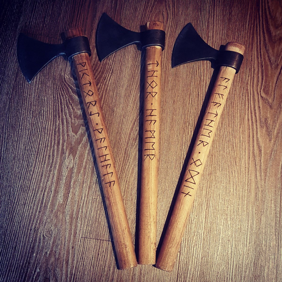 valhallasheff's tweet photo. Perfect day to customise some axes
⛏⛏⛏
#axethrowing #Sheffield #indooraxethrowing #urbanaxethrowing #axes #Valhalla #Yorkshire #Vikings #unleashyourinnerviking #steelcity #valhallasheffield #Sheffieldfun #Sheffieldissuper #VisitSheffield #custom #bespoke #pyrography https://t.co/4xUWgyi5zd