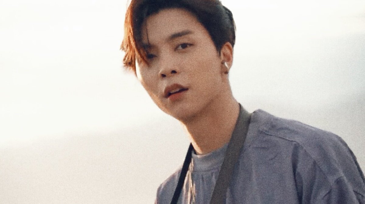johnny hashtag on twitter