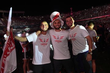 Προβολή εικόνας στο Twitter