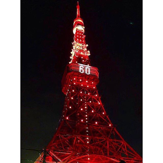 231_h's tweet photo. *
*
"3回目のXmas🎅🏻♥"
*
*
#christmaseve
#anaintercontinentalhoteltokyo
#cascadecafe
#princehotel
#tokyotower#60thanniversary 
#christmasmarket
#素敵なプレゼントありがとう♥
#dec_23.24 https://t.co/2vd7TG8Siv https://t.co/sqOLIdsf4I