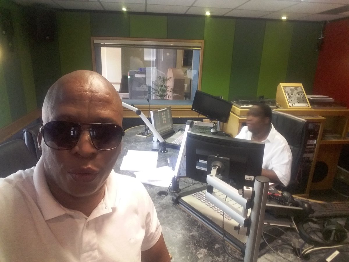 ThabangMorobane's tweet photo. Merry Christmas from Double TM of Lesedi FM https://t.co/LUSW9fEov7