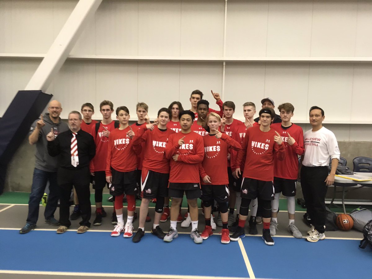 Jr boys win Fulton Cup over Sahali 52-39. Fisher Learie earns MVP. Andrew Senger &amp; Alex Christie earn All stars. @BCHoopScoop <a href="/BCJrBoysBB/">BC Jr Boys BBall</a>
