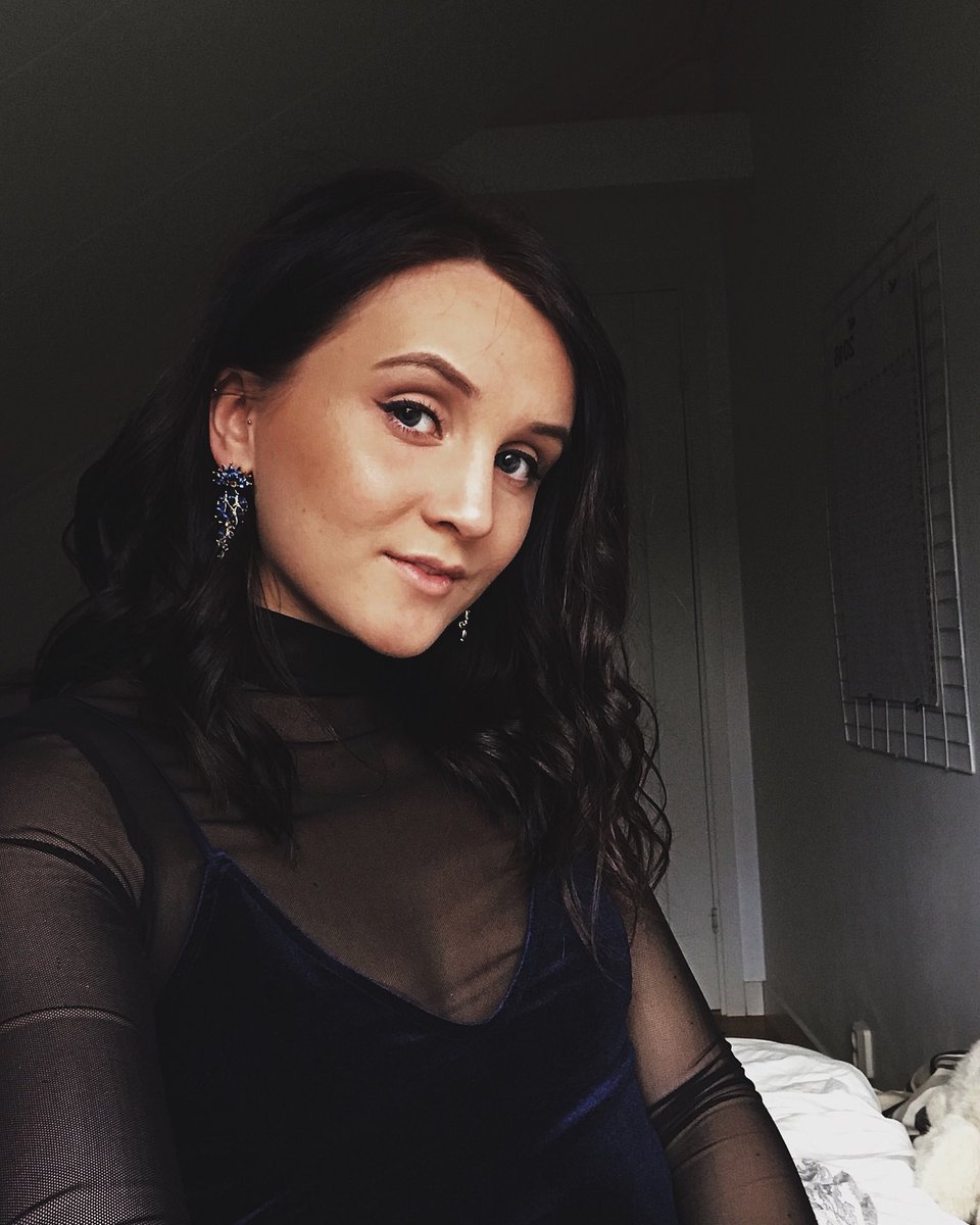 Alice Berg Official tweet media