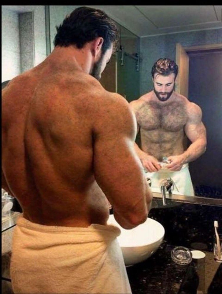 Pine_tree69's tweet photo. Hairy Daddy #dilf #chesthair #muscledaddy https://t.co/gWG2irgqG3