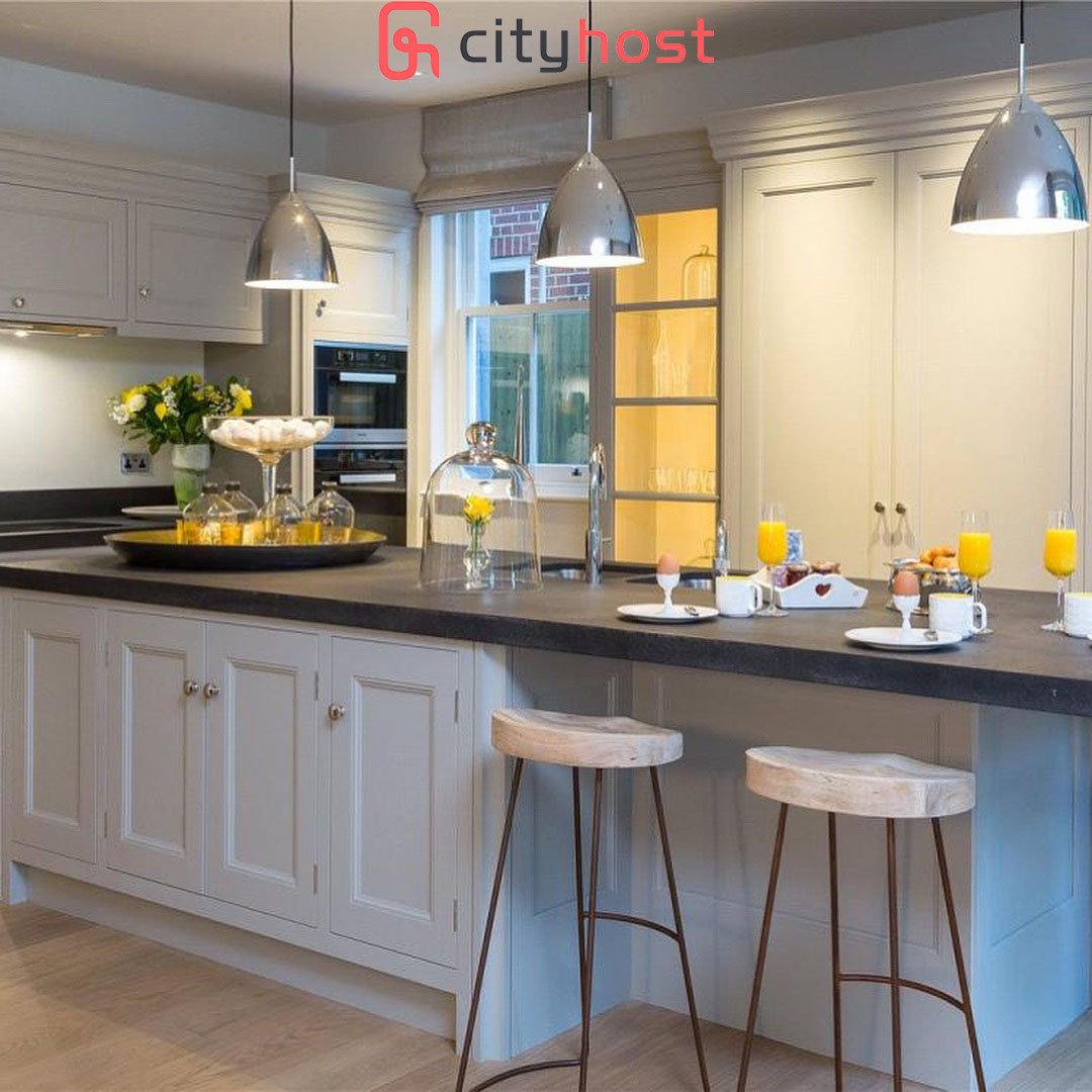 cityhostlondon's tweet photo. CityHost is here for you ! You have a spare Room in London? We have the service you need !
Visit https://t.co/UtQRG5jyaU or call (44) 20 3893 2015
#HolidayHome #holidaylettings #holidayapartments #holidaylet #LondonHoliday #LuxuryRoom #Home #Luxury #SpareRoom #londonshortlets https://t.co/pyXFrHWGbb