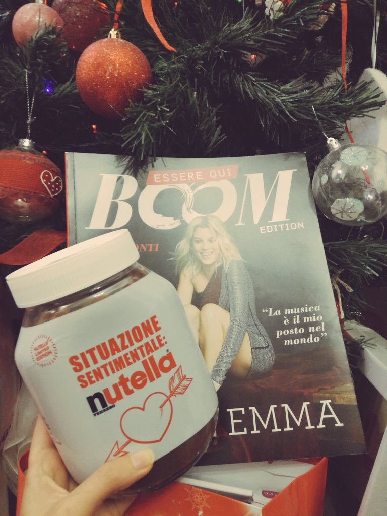 roberta_neri's tweet photo. I primi regali.. quando le persone ti conoscono benissimo 🎅😍
#boomedition #esserequiboomedition @MarroneEmma https://t.co/ntQ9pEoTd1