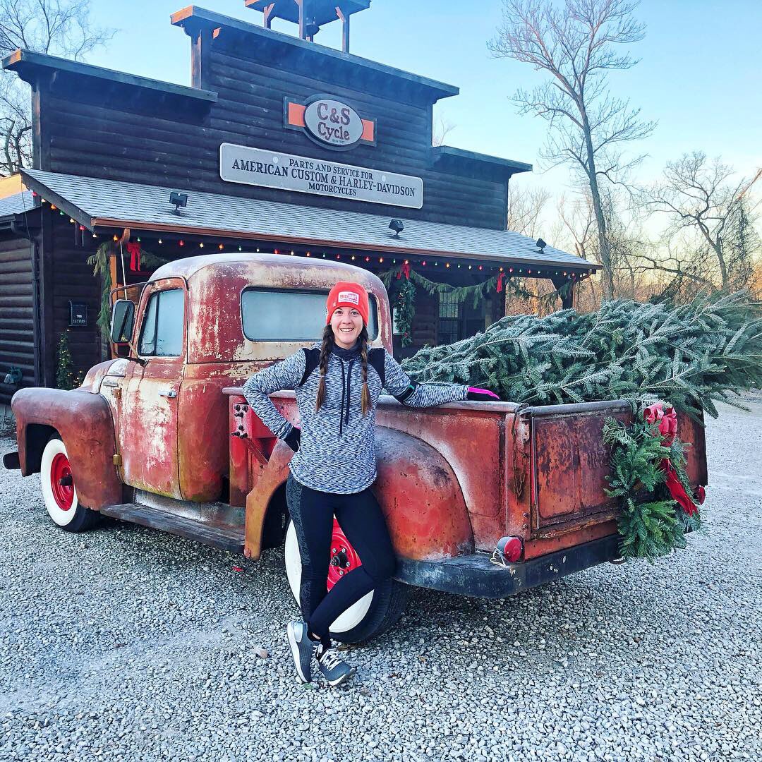 medvm07's tweet image. Just over 2 Christmas Eve miles running through Kimmswick with one of my best friends?! Sounds pretty great to me!!! So many photo ops 🤣🎄🎅🏻🐢
#sarahmariedesignstudio #smds #41daysofawesome #bibravepro #christmaseve #merrychristmas #archcityrunclub #acrc #jcrc #runstl #bibchat