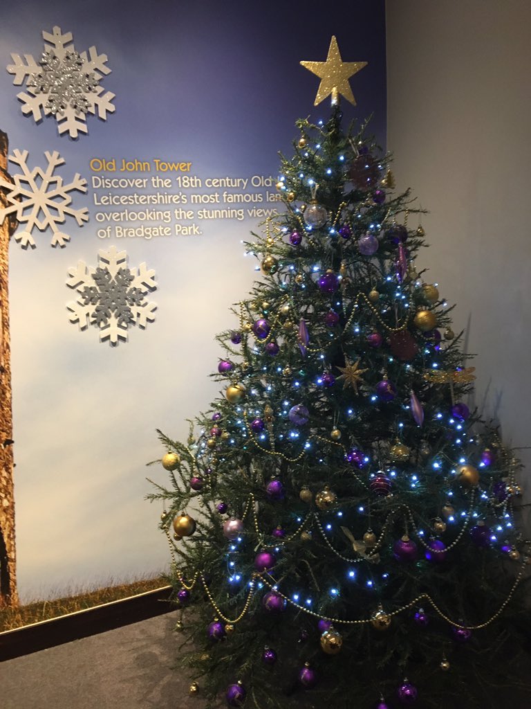 Merry Christmas Eve Everyone 🎄🎅🏼 #PIWOW <a href="/wanny_8/">Mark Wanless</a> @253Brown