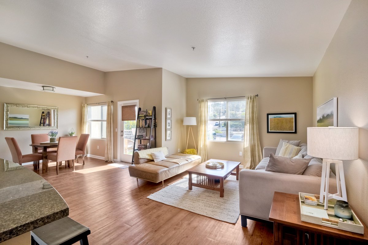 SDSeaCoast's tweet photo. Charming 1 BD/ 1 BA in Encinitas has a lot to offer. Call/text/DM me for info.  https://t.co/bI8PJZzqWu https://t.co/fHA8HHWgaW