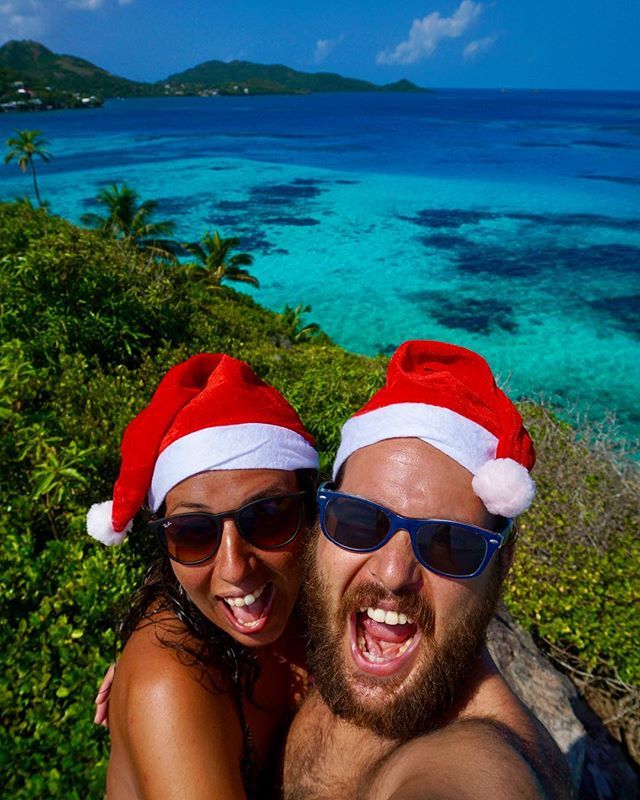 RandomTrip_Blog's tweet photo. ¡Felices Fiestas! 🌎 Celebrando lo que sea, donde sea, con abrigo o bañador, trineo o flotador pero ¡felices!
#randomlatam https://t.co/ly7aEAzSwa https://t.co/8L9QAAYTXN