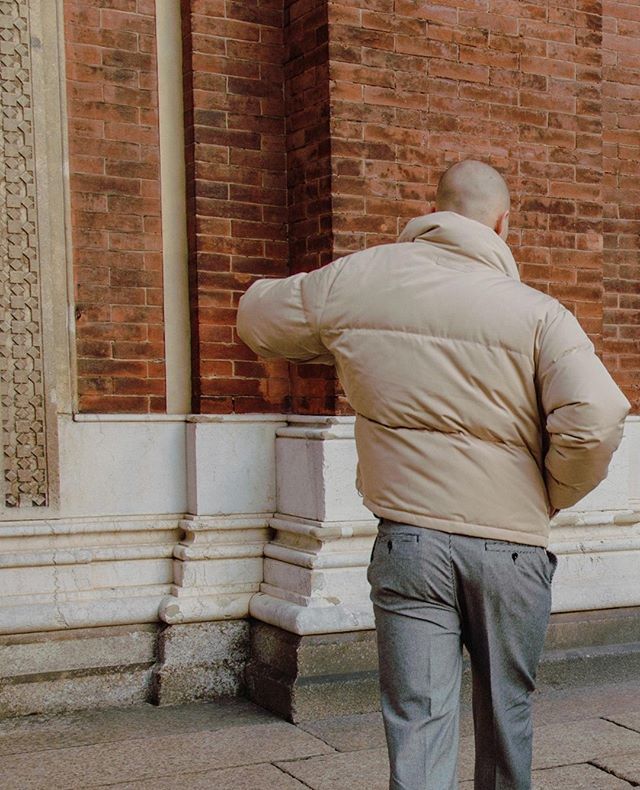 ONEBLOCKDOWN's tweet image. European tones with Used Future puff jacket -  Available at One Block Down #UsedFuture #PuffJacket bit.ly/2Q0OEcX