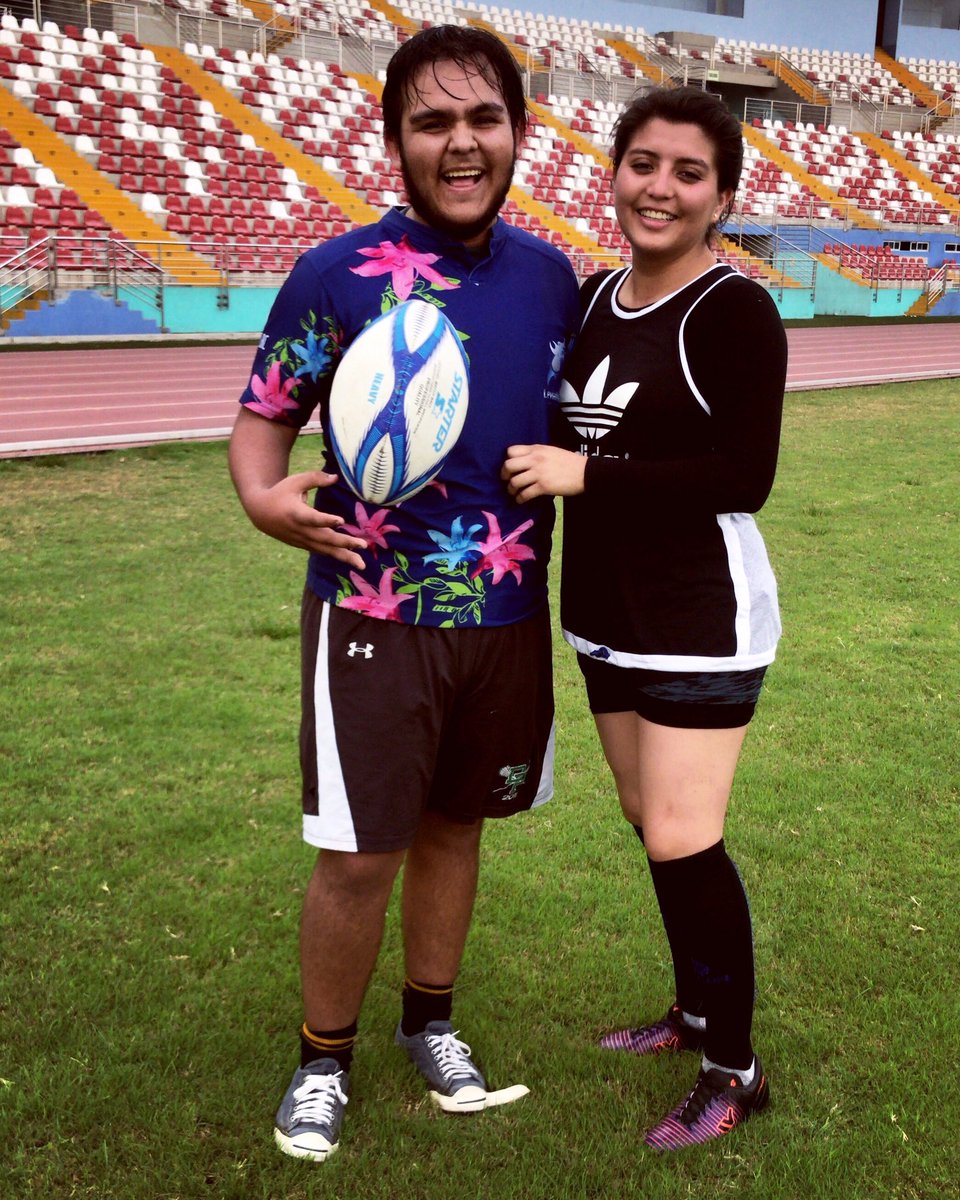 LeviathanRugby's tweet photo. Venimos a pasarla bien 😄🏉. #LeviathanRugbyClub 🐲  #Family 💙 #Friends 🤜🏾🤛🏼 #Sundaytime 🕖 #SeeUlater2018. https://t.co/KarfxVXYK8