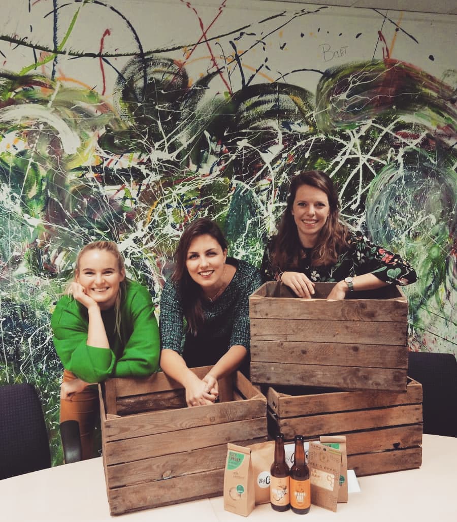 SpanjerLaura's tweet image. Very Merry Christmas days🎄 - this year we delivered special Christmas crates. Each of the products has a fair, beautiful story. Our Christmas wish is to share more fair and beautiful stories in 2019✨ @goodmapp #SocialGood