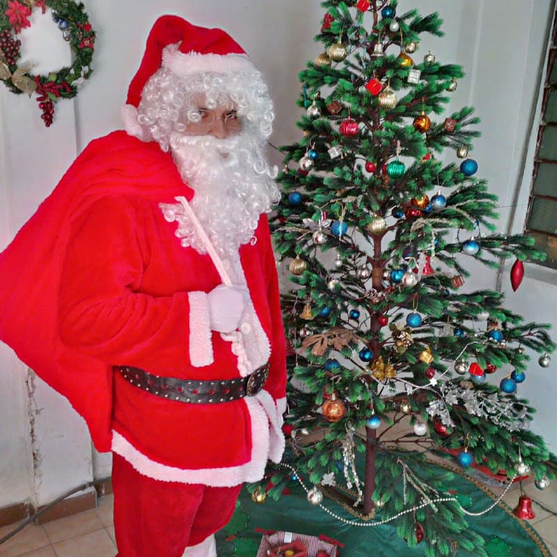 pica2005's tweet photo. @CiudadMCY HOY 24 DE DIC NO TE PIERDAS EL SHOW DE SANTA PARA TUS HIJOS CONTACTO 0416-8444070 https://t.co/NLLxalPIj0
