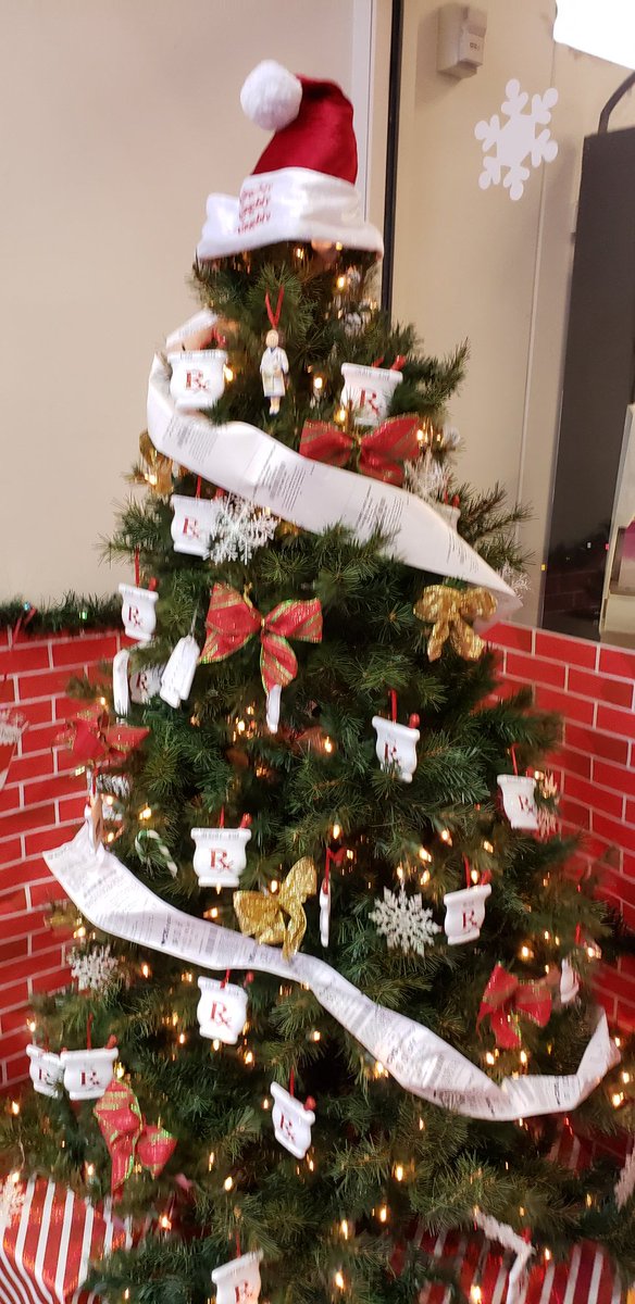 DonSheehan65's tweet photo. CVS receipt Garland, the perfect holiday accessory. https://t.co/6Pz3W1S49C