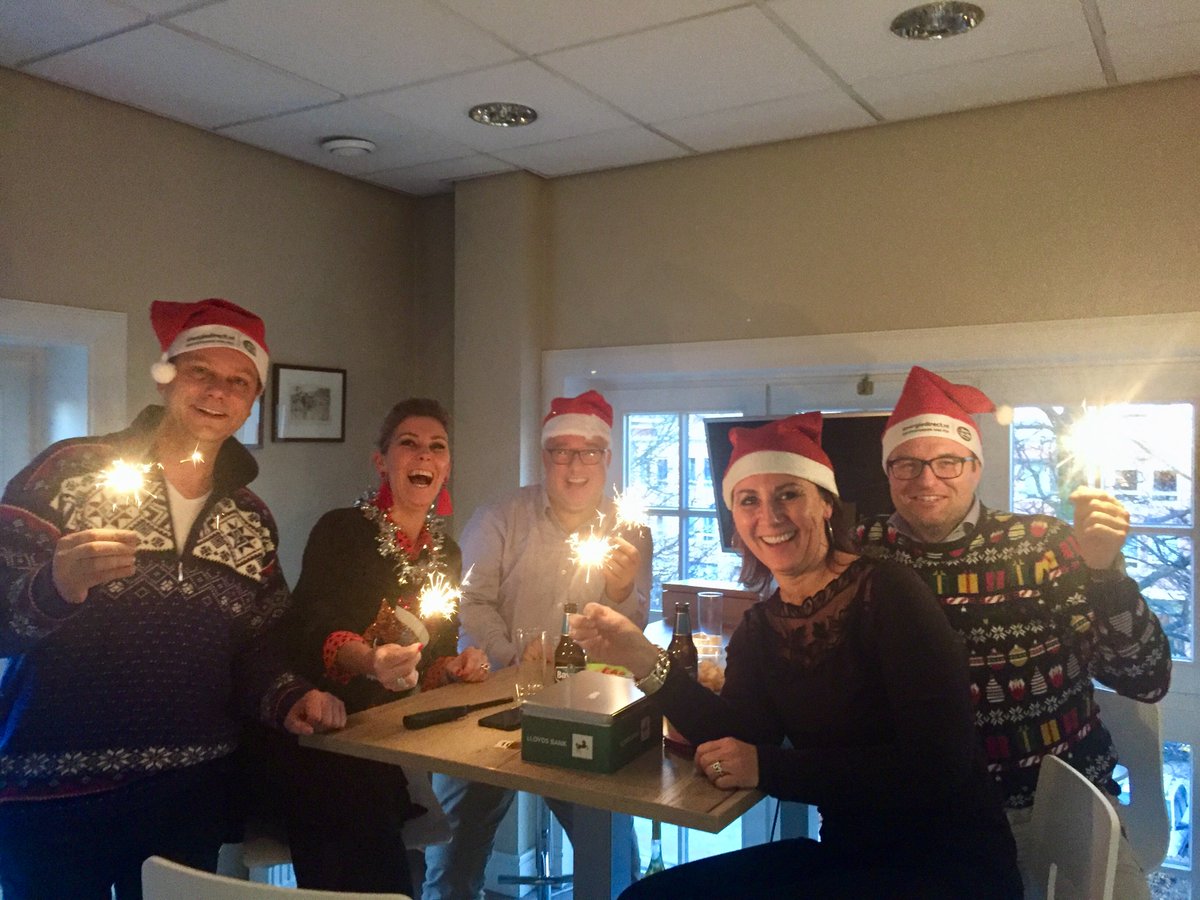 Fijne kerstdagen en een goed 2019! - definancielewooncoach.nl/fijne-kerstdag…