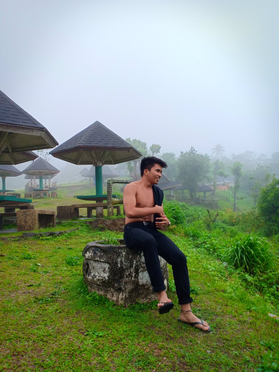iammrconcepcion's tweet photo. 5mins #toplesschallenge https://t.co/DUG45ozmhU