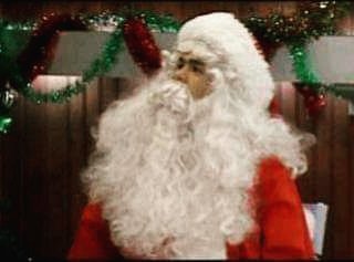 "Cher petit papa noeeeel, au début j’ai mis cher parce que je savais pas combien tu prenais” 🎅🏼
Bonnes fêtes à touuuuuus et profitez bien de ces moments en famille ou entre amis !🎄