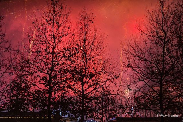 Jett1oeil's tweet photo. Bonnes fêtes à toutes et à tous...
•
#instalightniort2018 #niortmaraispoitevin #igersniort ...2515
•
#igersfrance #kodakmoments #so_photo #sudouest_focus_on #nouvelleaquitaine #city_in_france #france4dreams #picturetokeep #magnifiquefrance #france_ph… https://t.co/kHQddnYXja https://t.co/JA9rrTUuVP