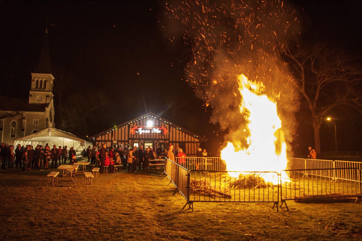 ComiteDeBias's tweet photo. Bias fête Noël ! Encore une belle édition 2018 avec de nombreux participants 😊
L’esprit de Noël était bien présent à Bias ❄️⛄️🎅🏻
#Noel #HailleDeNadau #Traditions #Landes https://t.co/MmBOavqgBb