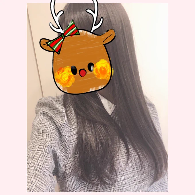 ズッバァーンって髪切りました?(腰まであった) 
