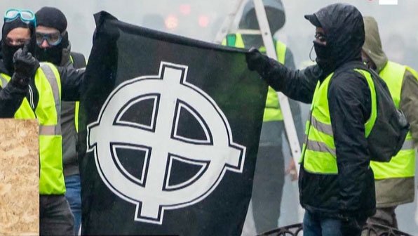 ThauInfos's tweet image. L'image des gilets jaunes se ternit. La crainte d'être manipulé grandit. Moins de la moitié des héraultais soutiennent à présent le mouvement après les exactions racistes, antisémites et les violences faites aux policiers. 
thau-infos.fr