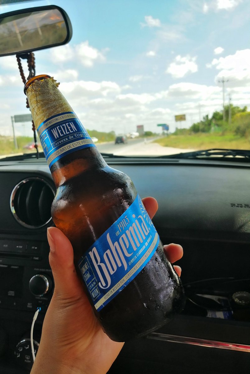 Mara_Rr's tweet photo. Nunca es muy temprano para una cerveza 🍺☀ #LaFav https://t.co/ARFouVysZB