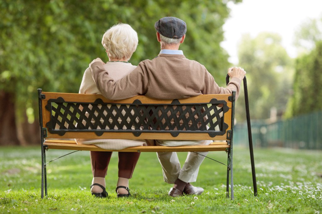 zesty_ducks's tweet photo. Senior Living: Successful aging requires determined action https://t.co/g0D9jA1tNn https://t.co/UWkKucxgeP