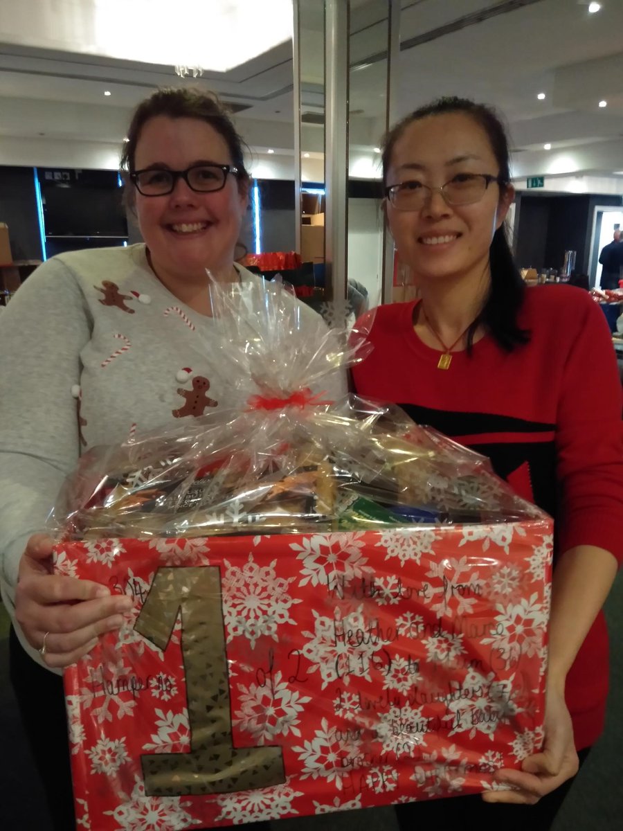 DestinyAngelsEd's tweet photo. Huge thanks to @HibernianFC #GameChangers for partnering with us in this year's @DestinyChurchEd Christmas Hamper Appeal. With support from schools, corporate groups & individuals, we've distributed 652 hampers thru 42 organisations, impacting 1726 individuals!
#EdinburghCheer https://t.co/byHGX2TCci
