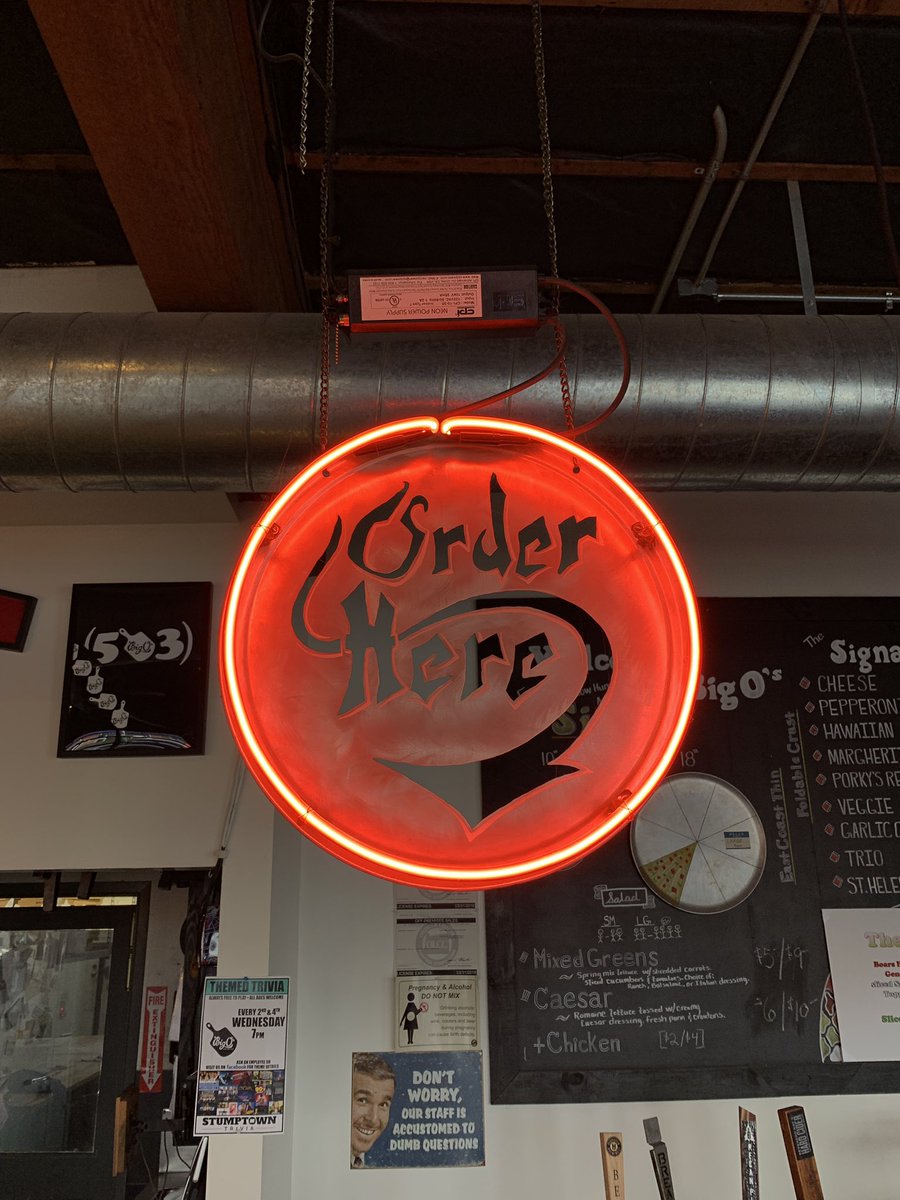 BigOsPizzas's tweet photo. Big O’s will be open Christmas Eve (today) from 11am to about 4pm depending on business, and tomorrow we will be CLOSED for Christmas. Normal hours follow on Wednesday!! Come get some pizza with your family... we don’t charge for warmth! #bigospizza #woodfiredpizza https://t.co/qQ9Rt7aXUX