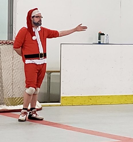 DodgeNiagara's tweet photo. Happy holidays from @DodgeNiagara, Hamilton Dodgeball, and steel city ball hockey https://t.co/CI08NFsVCJ
