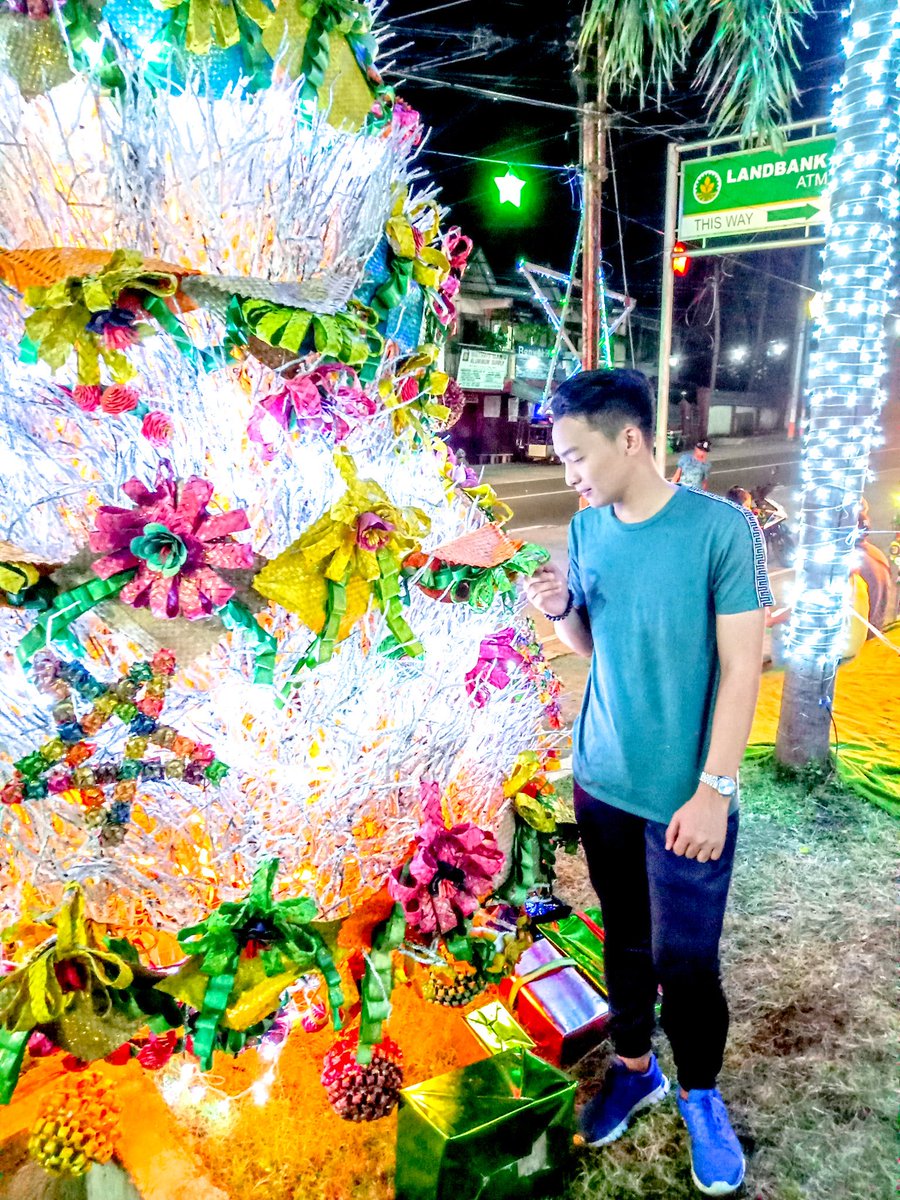 iamjacccc's tweet photo. Merry Christmas
.
.
#paskongpinoy #province https://t.co/reVS41fIzV