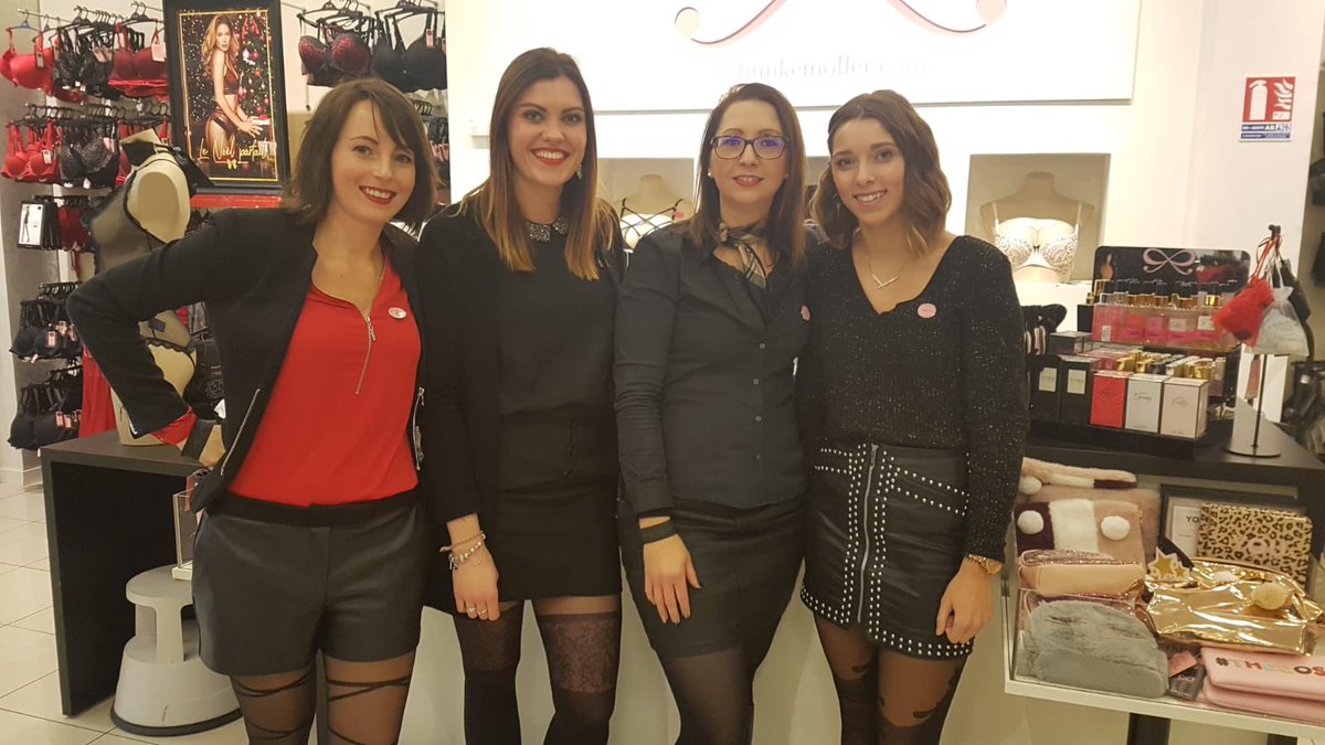 Louise (@04_loulou) on Twitter photo 