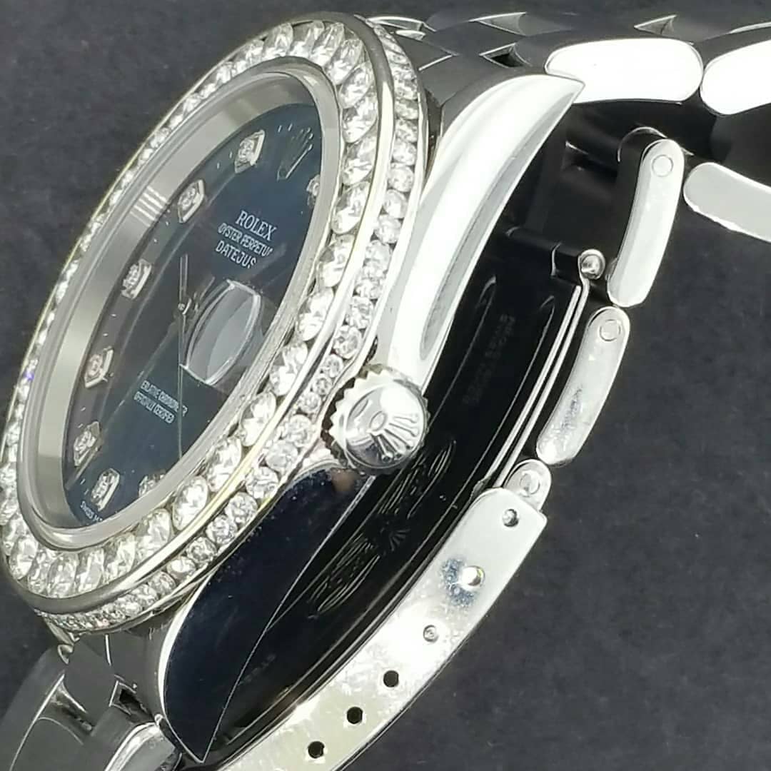 AceWatchCo's tweet photo. Stunning Men's Datejust Rolex with a fabulous glacier blue and diamond dial. Surrounded with 33 perfectly matched diamond bezel. This watch includes diamonds surrounding the case as shown in the second picture. #rolex #rolexdatejust #mensrolex #mensrolexwatch #rolexdiamonddial https://t.co/AtXlrnUlm2