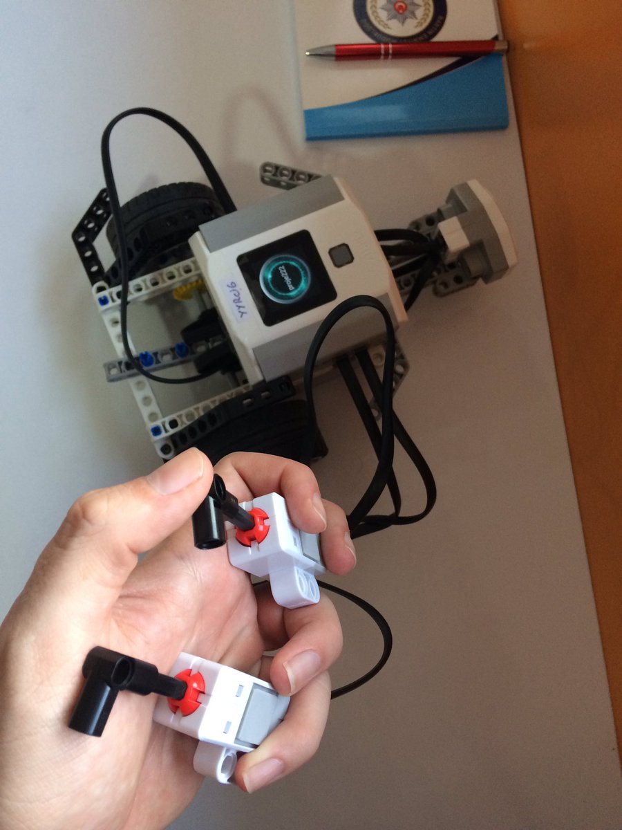 ersn_grss's tweet image. yirmiikiaralıkibinonsekiz #abilix #robotik #kyripton7