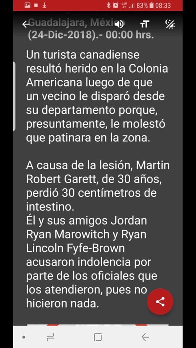 cevalenzuela's tweet photo. Conozco a las víctimas estos chavos no dañan ni una mosca, no se vale, qué procede aquí @EnriqueAlfaroR @DelToroIsmael ?? #rt porfa @YONOFUI @Le_Dudette #justicia #coloniaamericana #gdl nota: https://t.co/FqmK1Vx5m9 https://t.co/Q3Ow1LErPv