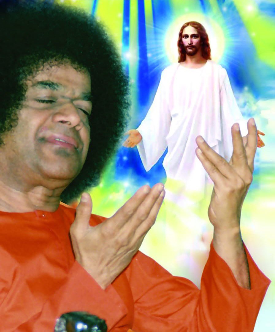 ssssoindia's tweet image. #SSSSOIndia #MerryChristmas 
To love God is to be His Messenger.
To be loved by God is to be a son of God. 
The final state is to be one with God. #IAndMyFatherAreONE #WEAREALLONE