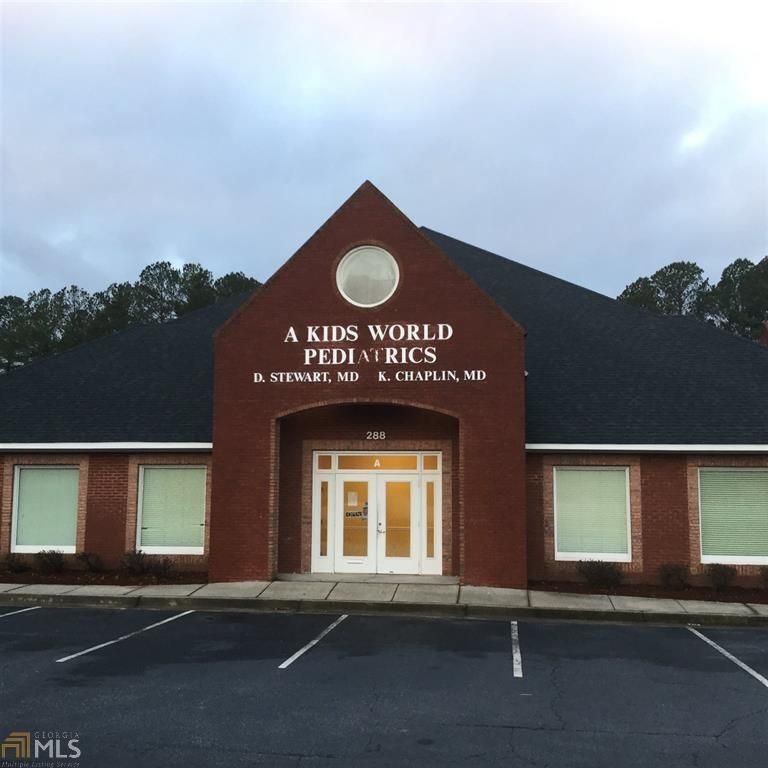 DaveEdmondsonGA's tweet photo. https://t.co/KktusjejwU Commercial property! What a great investment... Call me for information #commercialproperty #realestateinvestment #century21 https://t.co/wHx2qZfhSE