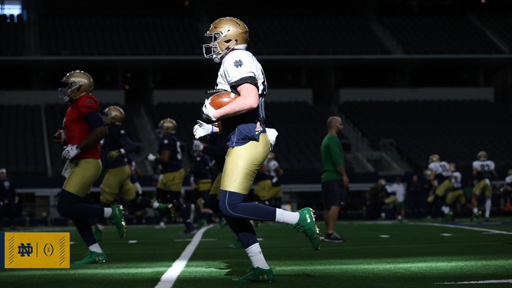 NDFootball's tweet photo. Mental Monday

#GoIrish #BeatTigers https://t.co/kCshdOqr4e