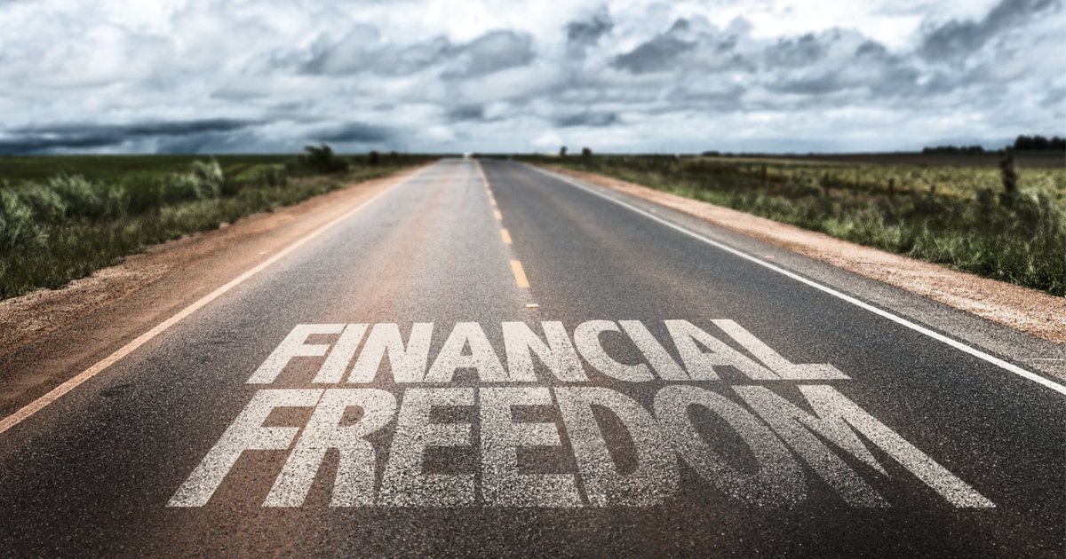 NewEraDebt's tweet photo. Use the 50/30/20 budget as you work to pay off debts. 50% of your income should go to essentials like housing/rent, use 30% for things you want, and use 20% for savings and debt repayments. #financialtip #debtfree https://t.co/k6XbdBEUmM