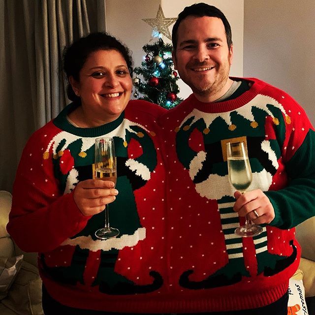 sebreilly84's tweet photo. #MERRYCHRISTMAS to one and all, to all friends - old and new (!) all over the world! X🎅🏻🎄🌎🌍🌏 #Christmas #ChristmasEve #ChristmasDayinAustralia #notquiteinAmerica #ChristmasJumper #Husband #wife #drunk #Christmasdrinking #hohoho https://t.co/4oPwnl9OiW