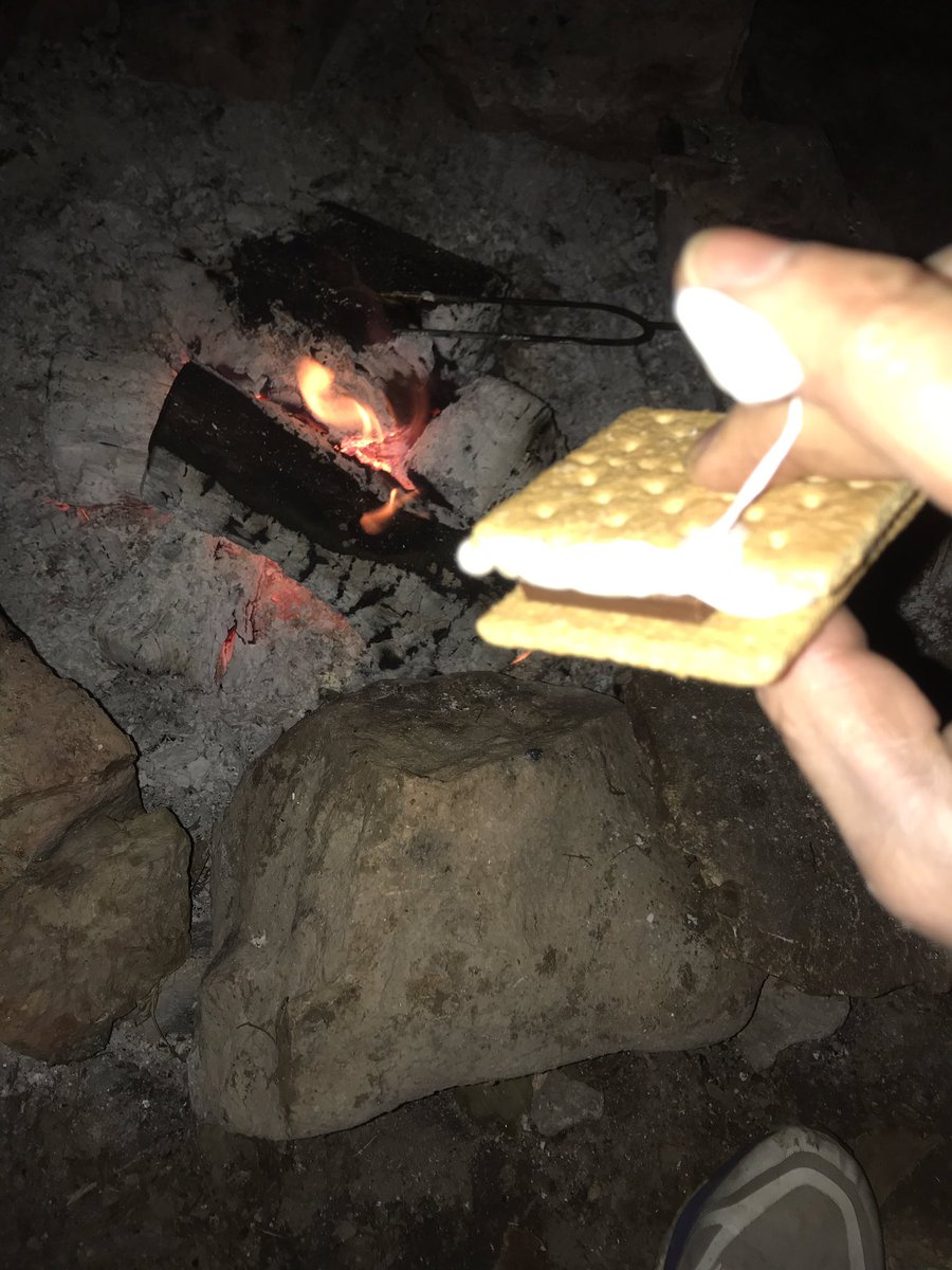 coachbrad4d's tweet photo. Beautiful weather for our annual Bradford family Christmas Eve-eve campout. https://t.co/st4edBqdaO