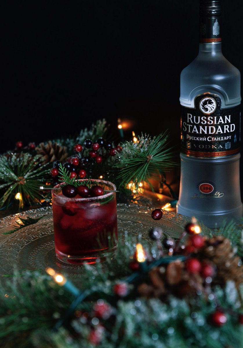 Get into the holiday spirit with a Cranberry Thyme Spritz. Get into a Santa suit after three of them. Happy Holidays! 

Check out the recipe and a purchase link on our Instagram: instagram.com/p/BryKJBaFw78/…